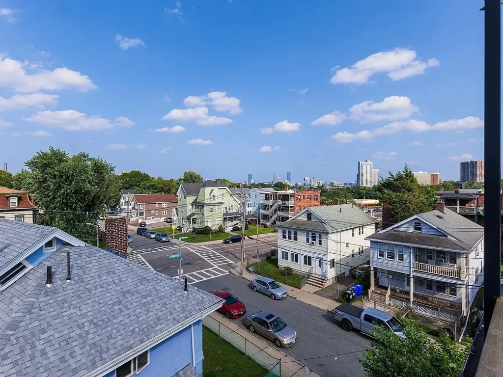 4 bed, 3 bath apartment for rent at 66-68 Hooker St Unit 66, Allston — photo 16 of 21