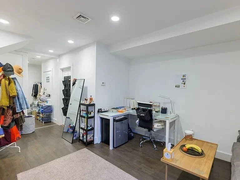 4 bed, 3 bath apartment for rent at 66-68 Hooker St Unit 66, Allston — photo 13 of 21