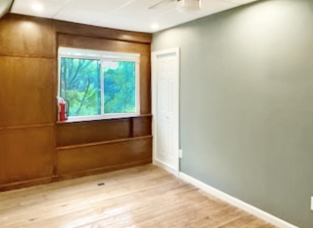 2 bed, 1 bath apartment for rent at 66-68 Rawson St Unit 1L, Leicester — photo 2 of 24