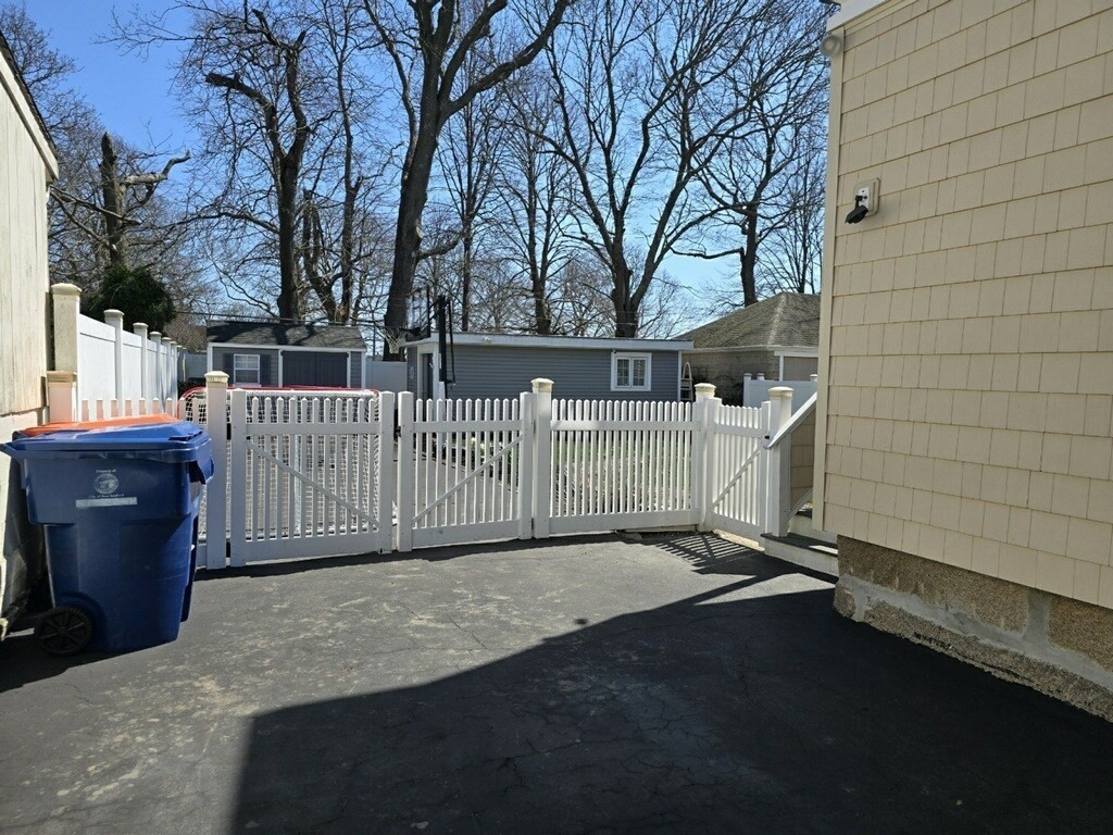 3 bed, 2 bath apartment for rent at 66-68 Valentine St Unit 2, South End — photo 7 of 40