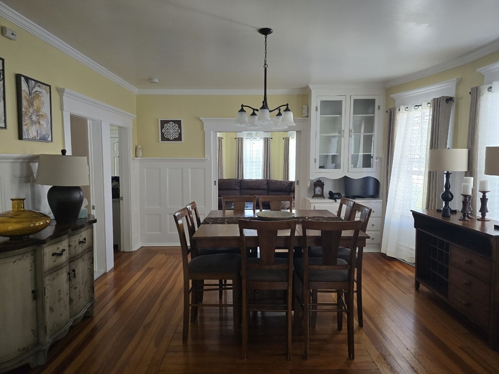 3 bed, 2 bath apartment for rent at 66-68 Valentine St Unit 2, South End — photo 9 of 40