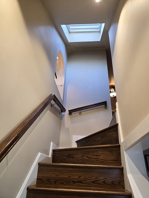 3 bed, 2 bath apartment for rent at 66-68 Valentine St Unit 2, South End — photo 39 of 40