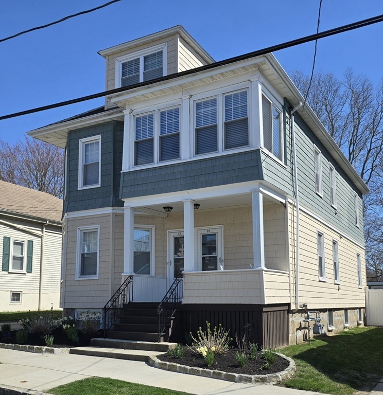 3 bed, 2 bath apartment for rent at 66-68 Valentine St Unit 2, South End — photo 3 of 40