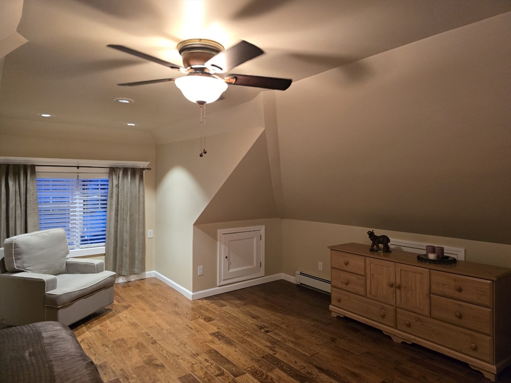 3 bed, 2 bath apartment for rent at 66-68 Valentine St Unit 2, South End — photo 34 of 40
