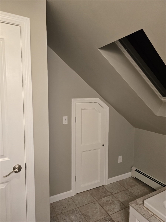 3 bed, 2 bath apartment for rent at 66-68 Valentine St Unit 2, South End — photo 28 of 40
