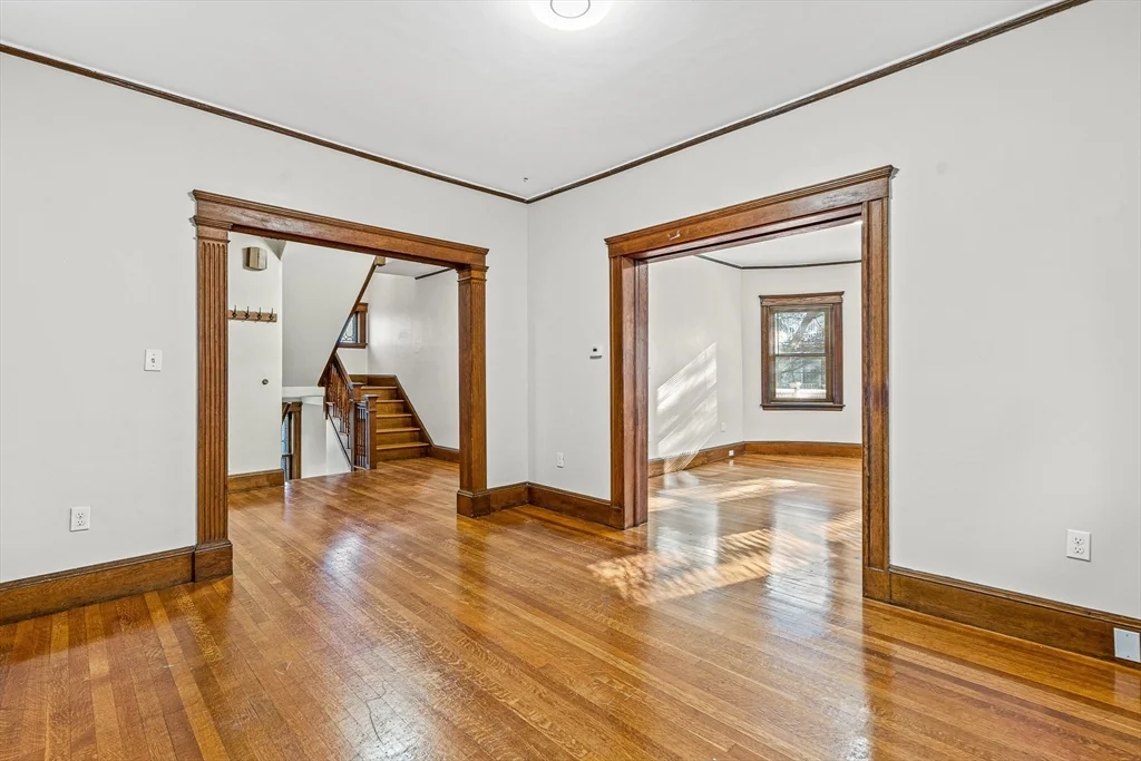 5 bed, 2.5 bath apartment for rent at 66 Adams St Unit 2, Winter Hill — photo 12 of 29