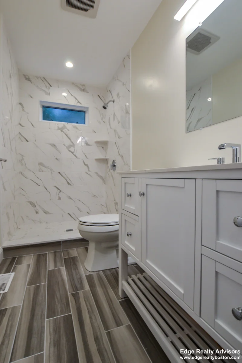 4 bed, 4+ bath apartment for rent at 66 Allston St Unit 1, Brighton — photo 4 of 15