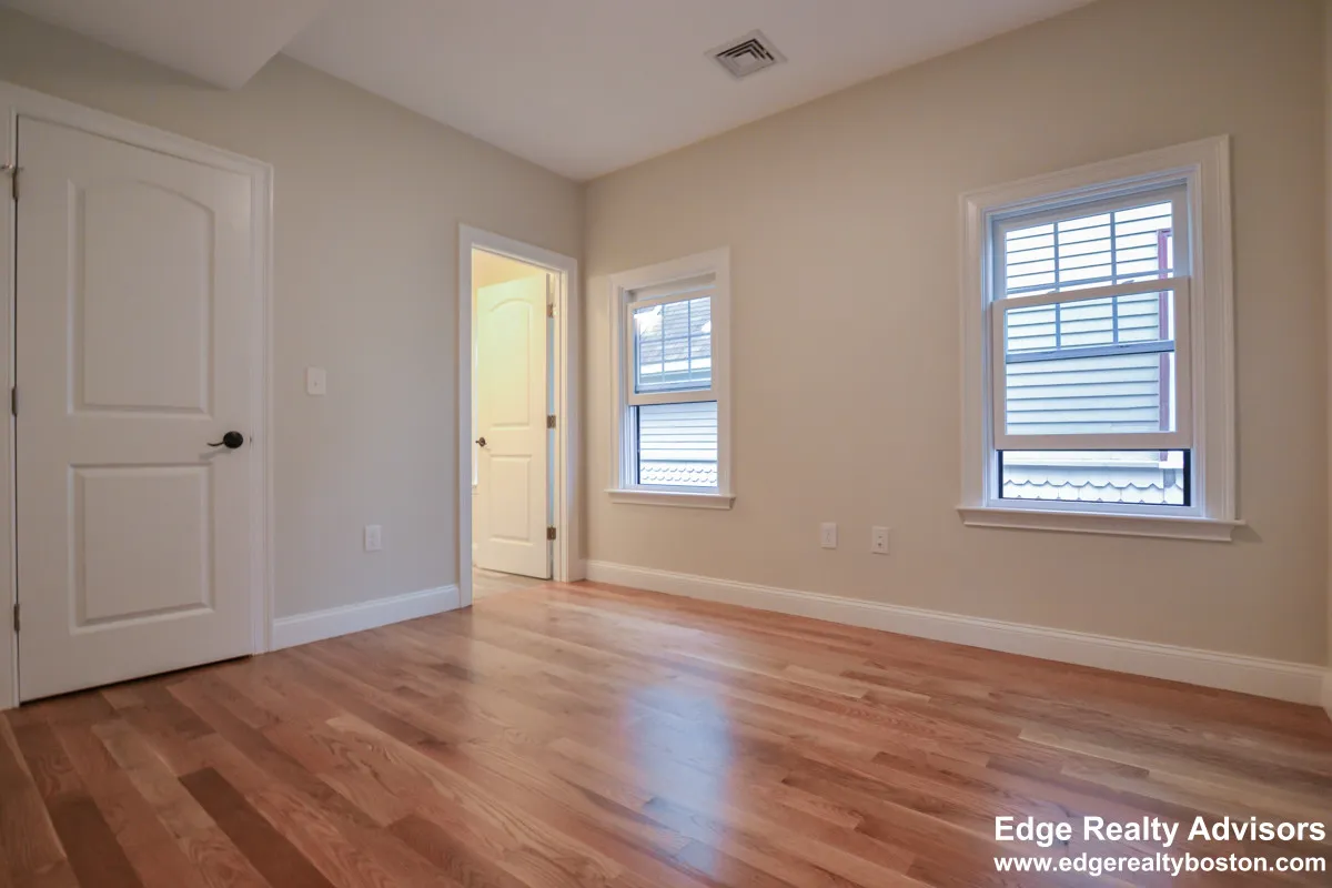 5 bed, 4+ bath apartment for rent at 66 Allston St Unit 2, Brighton — photo 7 of 16