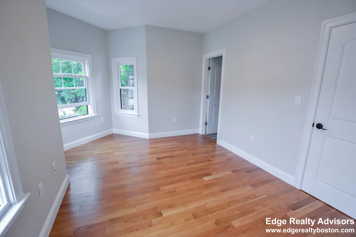 5 bed, 4+ bath apartment for rent at 66 Allston St Unit 2, Brighton — photo 8 of 16