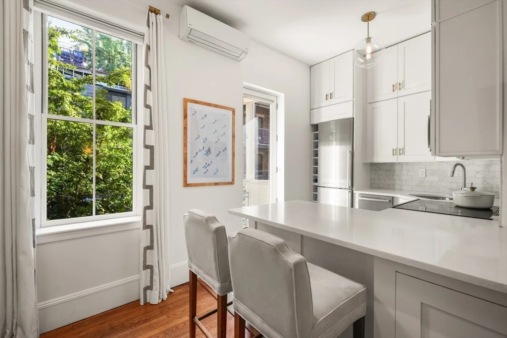 1 bed, 1 bath apartment for rent at 66 Appleton St Unit 3, South End — photo 2 of 18