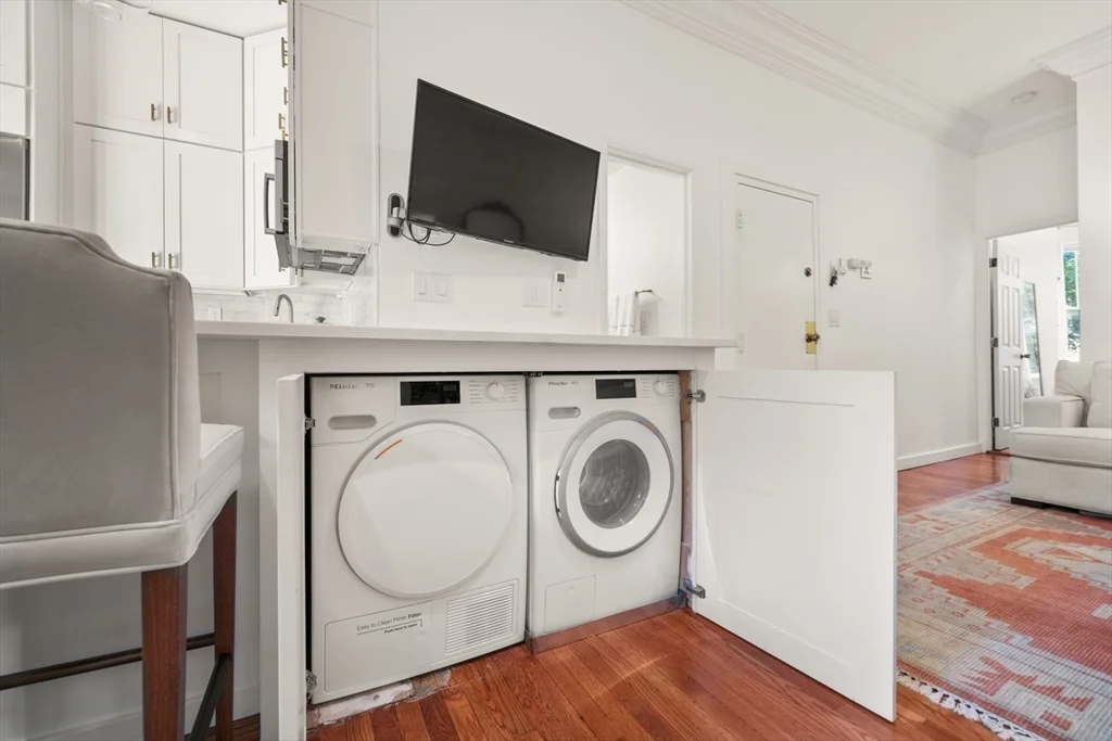 1 bed, 1 bath apartment for rent at 66 Appleton St Unit 3, South End — photo 14 of 18