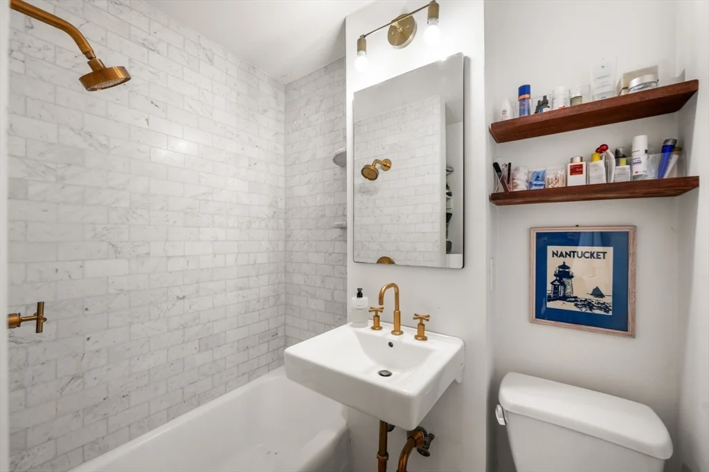 1 bed, 1 bath apartment for rent at 66 Appleton St Unit 3, South End — photo 13 of 18