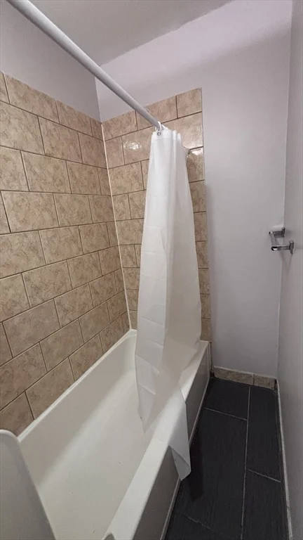 3 bed, 1 bath apartment for rent at 66 Batchelder St Unit 2, Roxbury — photo 3 of 14