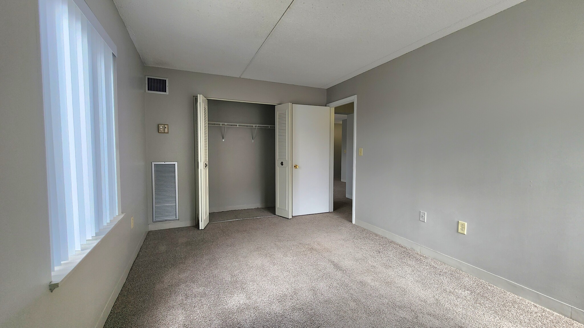2 bed, 2 bath apartment for rent at 66 Beach Point Pl Unit 402, Dorchester — photo 6 of 24