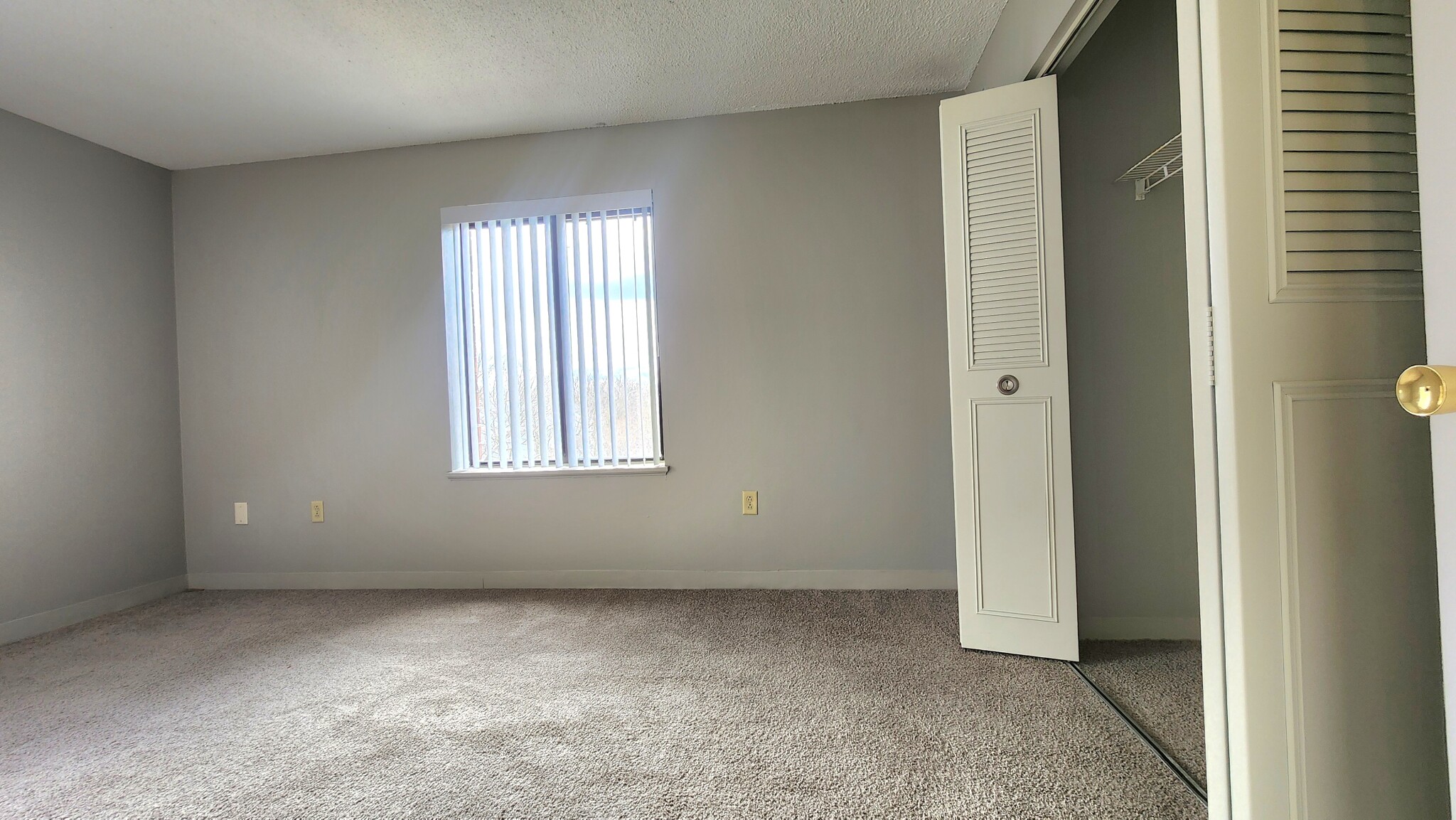 2 bed, 2 bath apartment for rent at 66 Beach Point Pl Unit 402, Dorchester — photo 8 of 24
