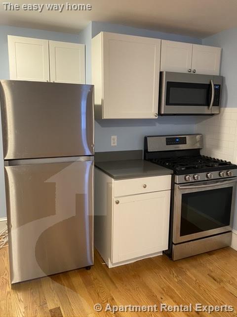 3 bed, 1 bath apartment for rent at 66 Beacon St Unit 4, Ward Two — photo 1 of 8