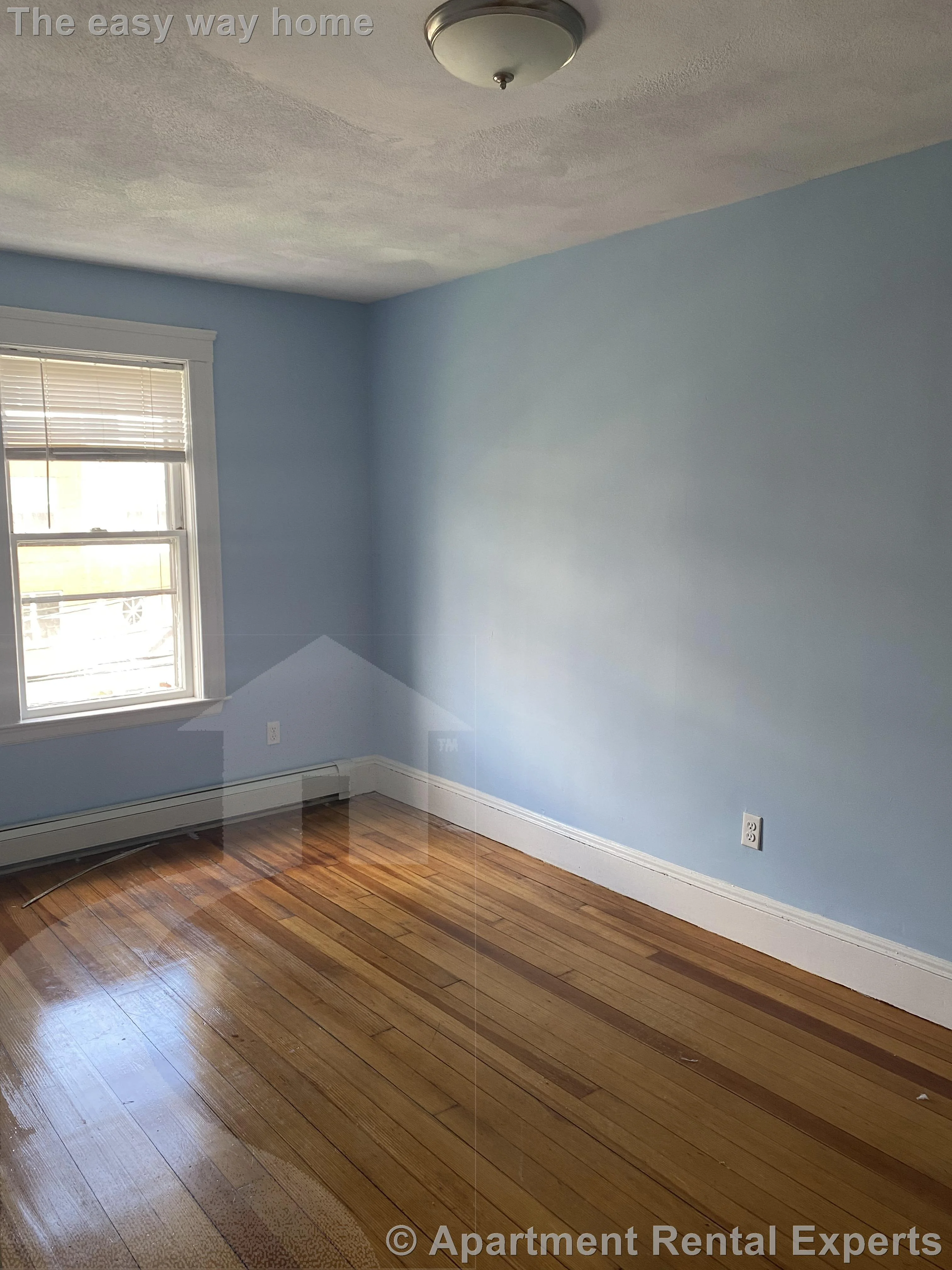 3 bed, 1 bath apartment for rent at 66 Beacon St Unit 6, Union Square — photo 4 of 6