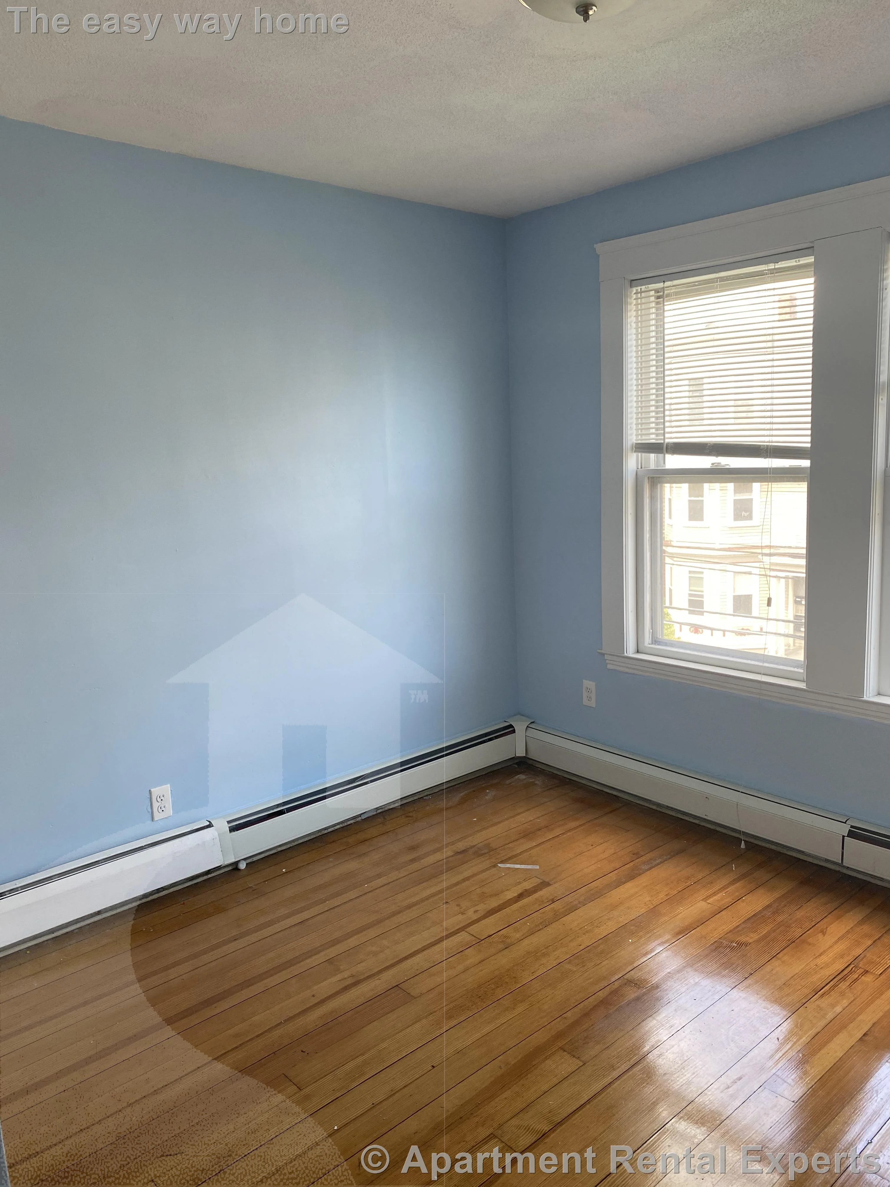 3 bed, 1 bath apartment for rent at 66 Beacon St Unit 6, Union Square — photo 3 of 6