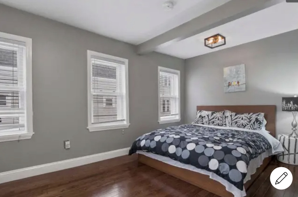 4 bed, 2.5 bath apartment for rent at 66 Bolton St Unit 1, South Boston — photo 15 of 23