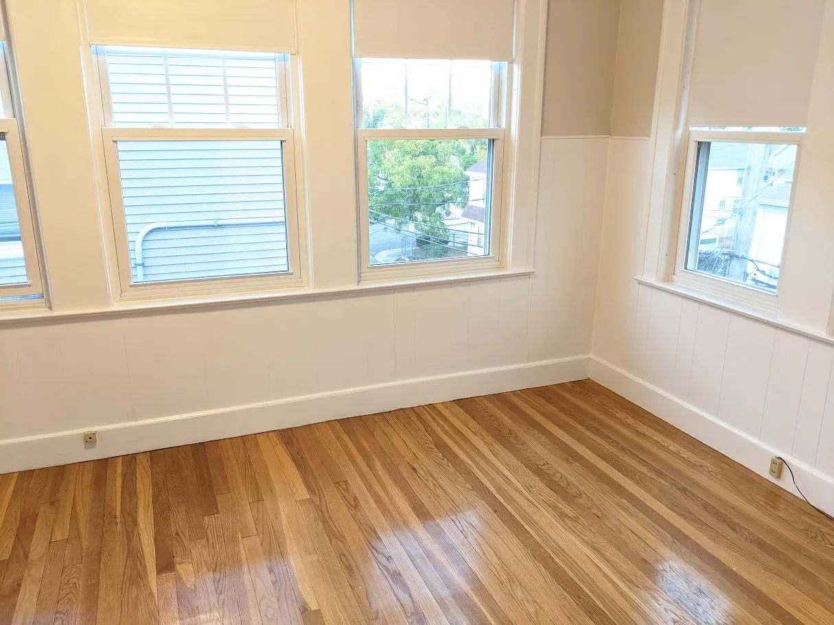 2.5 bed, 1 bath apartment for rent at 66 Brock St Unit 3, Oak Square — photo 4 of 21