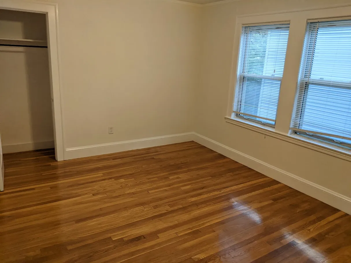 2.5 bed, 1 bath apartment for rent at 66 Brock St Unit 3, Oak Square — photo 13 of 21
