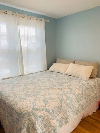 4 bed, 2 bath apartment for rent at 66 Brockton Ave Unit 66, Scituate — photo 5 of 15