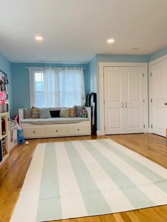 4 bed, 2 bath apartment for rent at 66 Brockton Ave Unit 66, Scituate — photo 4 of 15