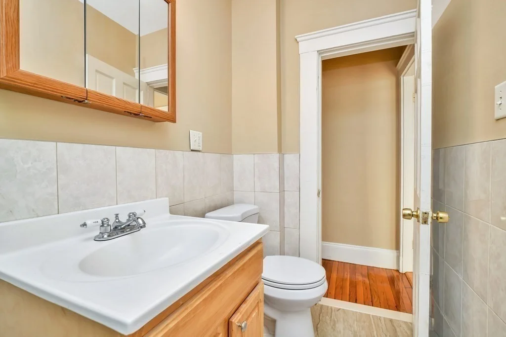 3 bed, 1 bath apartment for rent at 66 Brook Rd Unit 2, Milton — photo 33 of 36