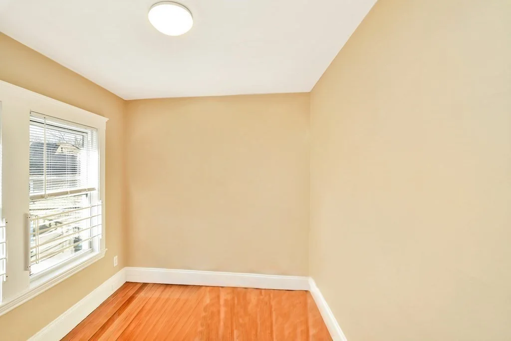 3 bed, 1 bath apartment for rent at 66 Brook Rd Unit 2, Milton — photo 23 of 36