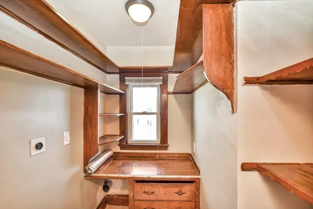 3 bed, 1 bath apartment for rent at 66 Brook Rd Unit 2, Milton — photo 21 of 36