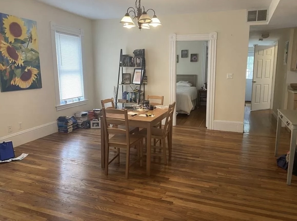 3 bed, 1 bath apartment for rent at 66 Brookside Unit 2, Jamaica Plain — photo 5 of 11
