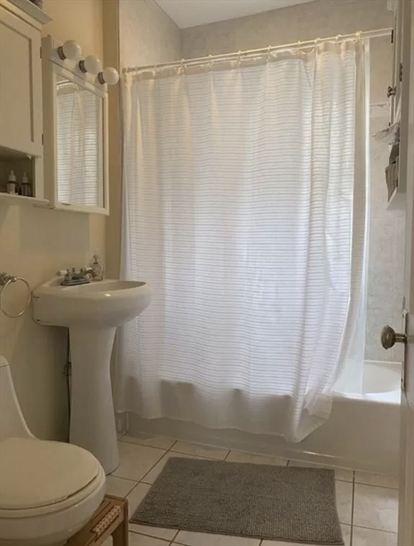 3 bed, 1 bath apartment for rent at 66 Brookside Unit 2, Jamaica Plain — photo 6 of 11