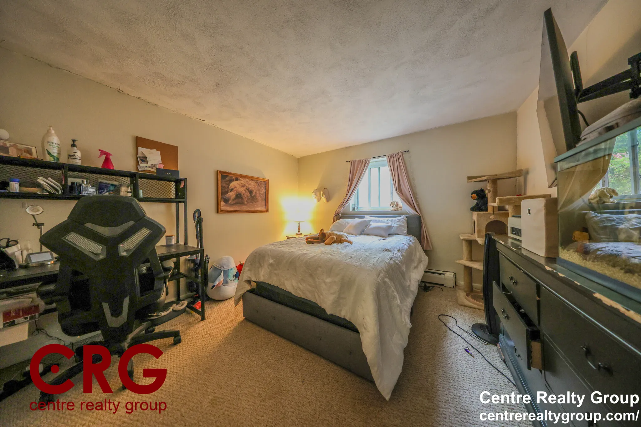 2 bed, 1 bath apartment for rent at 66 Bryon Rd Unit 4, Chestnut Hill — photo 5 of 10