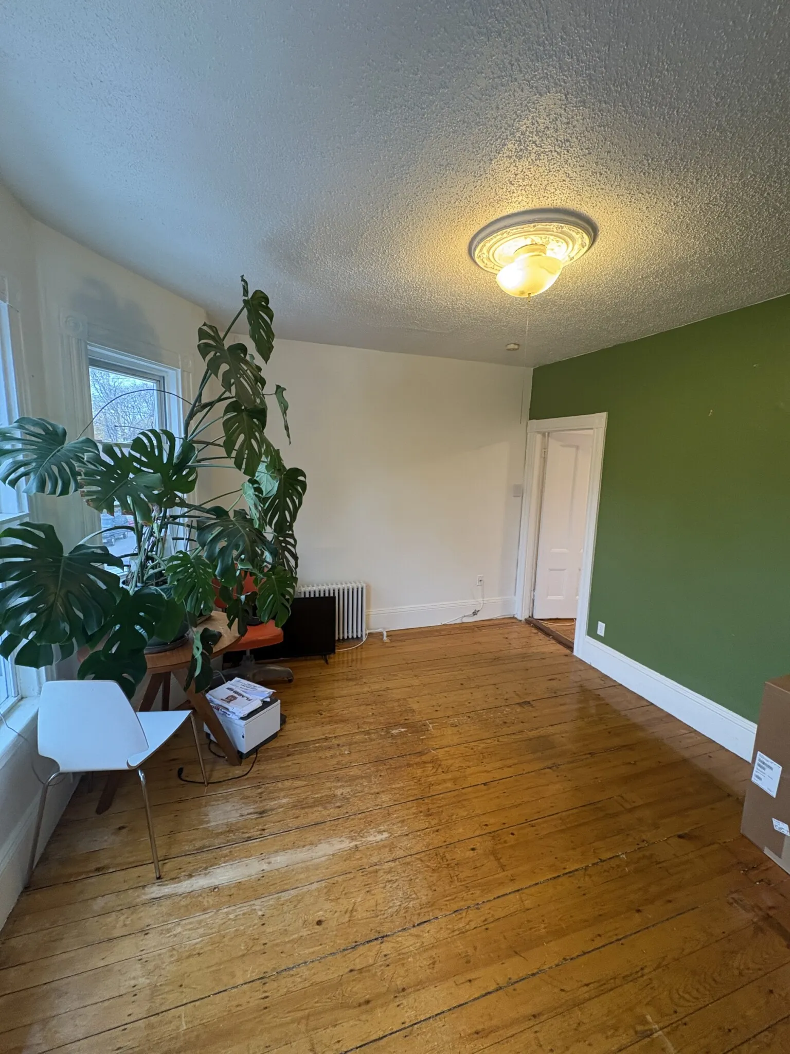 2 bed, 1 bath apartment for rent at 66 Callender St Unit 2, Riverside — photo 5 of 27