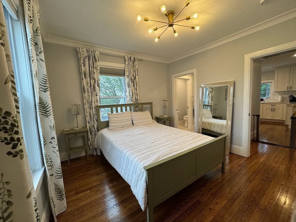 4 bed, 3 bath apartment for rent at 66 Calvary St Unit A, Waltham — photo 15 of 42