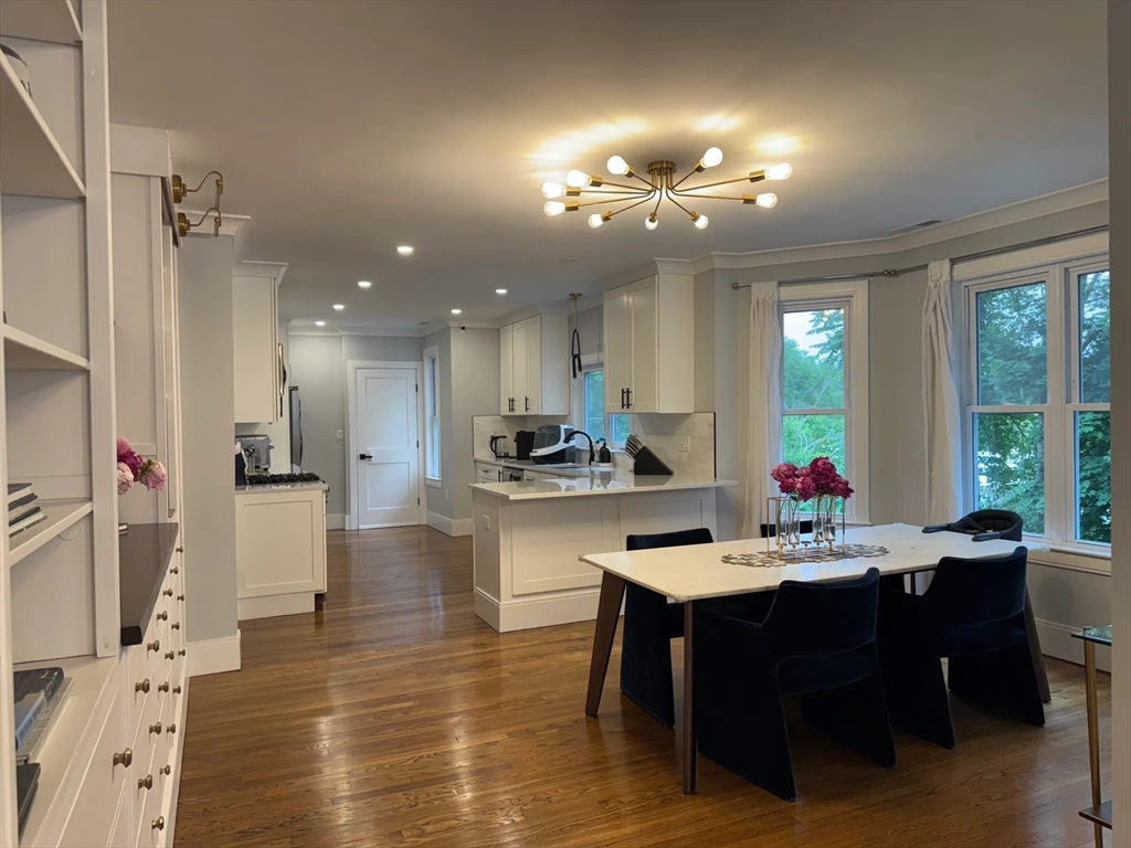 4 bed, 3 bath apartment for rent at 66 Calvary St Unit A, Waltham — photo 5 of 42