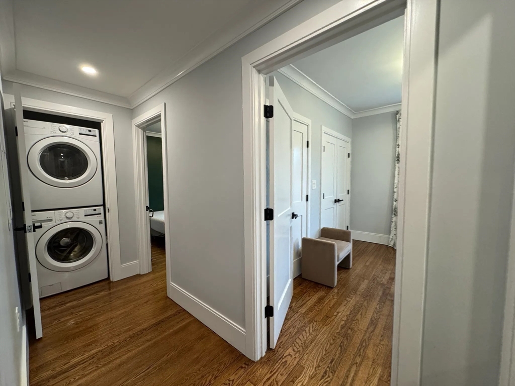 4 bed, 3 bath apartment for rent at 66 Calvary St Unit A, Waltham — photo 20 of 42