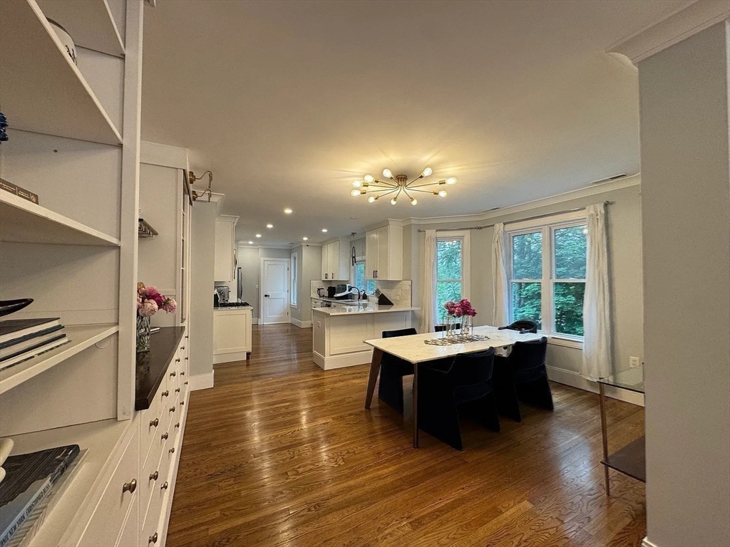 4 bed, 3 bath apartment for rent at 66 Calvary St Unit A, Waltham — photo 6 of 42