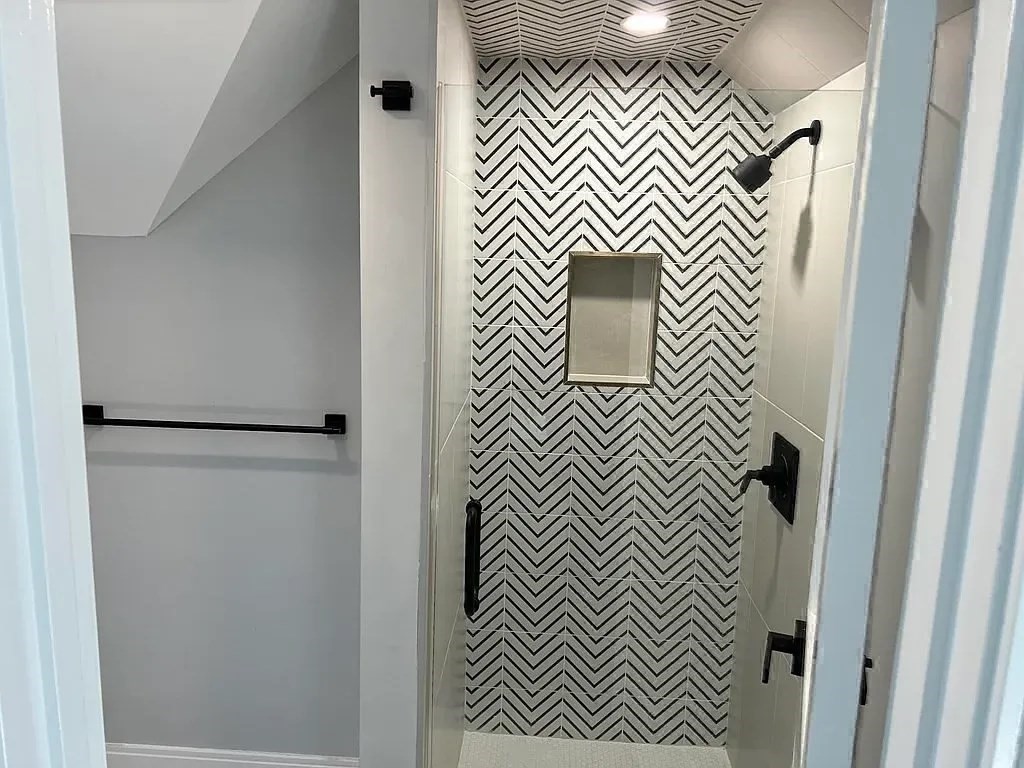 4 bed, 3 bath apartment for rent at 66 Calvary St Unit A, Waltham — photo 29 of 42