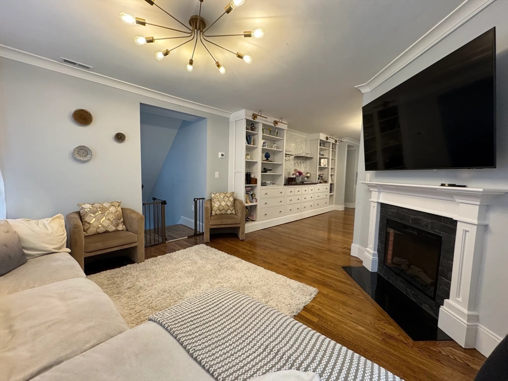 4 bed, 3 bath apartment for rent at 66 Calvary St Unit A, Waltham — photo 1 of 42