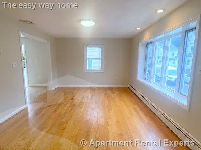 3 bed, 2 bath apartment for rent at 66 Cedar St, Porter Square — photo 4 of 21