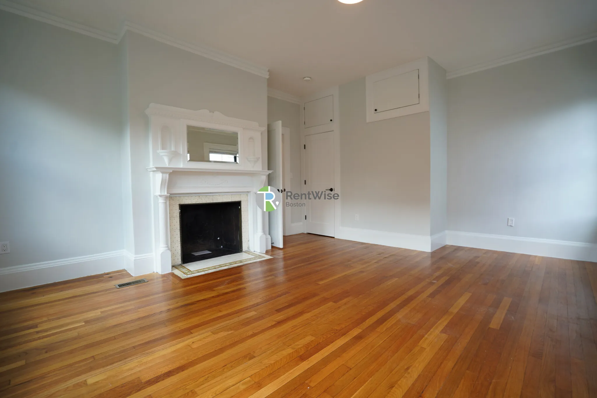 3 bed, 1 bath apartment for rent at 66 Chester St Unit 1, Allston — photo 3 of 18