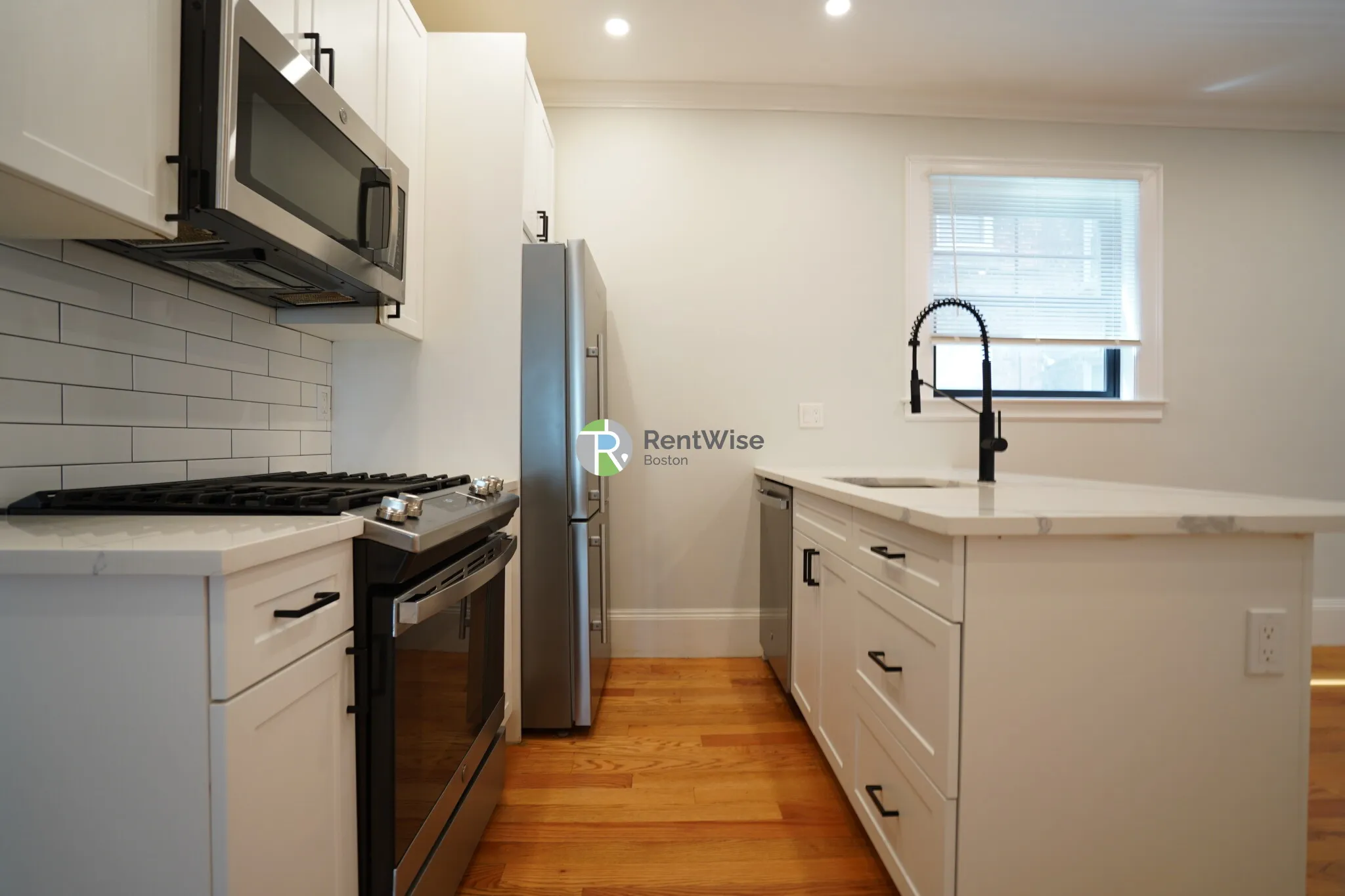 3 bed, 1 bath apartment for rent at 66 Chester St Unit 1, Allston — photo 7 of 18