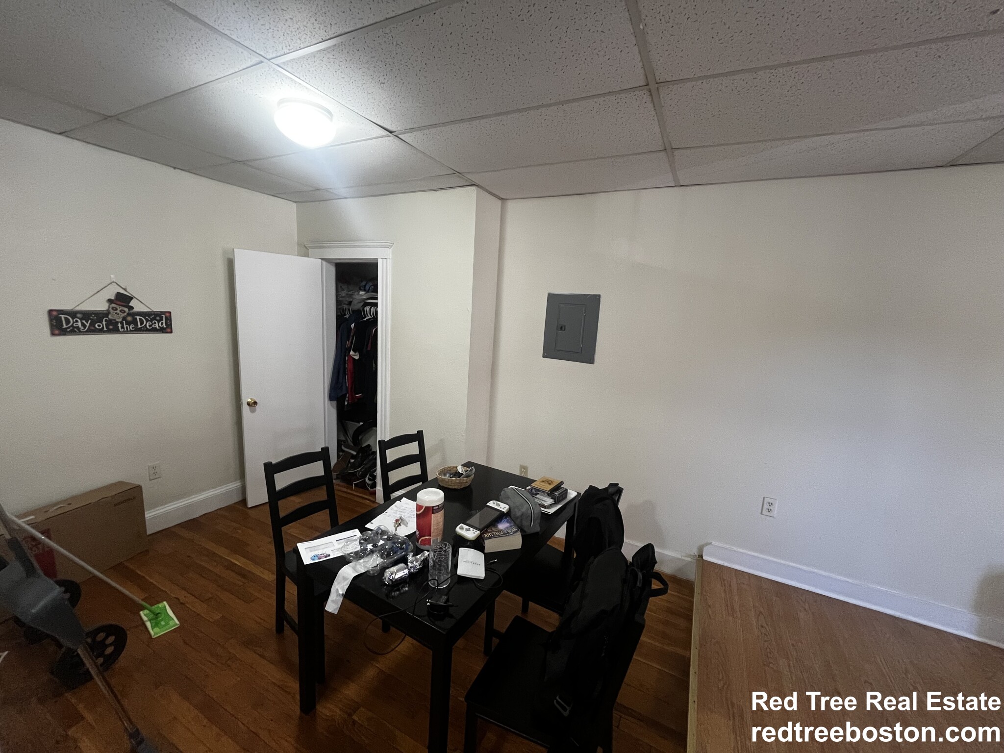2 bed, 1 bath apartment for rent at 66 Chiswick Rd Unit 14, Brighton — photo 4 of 13
