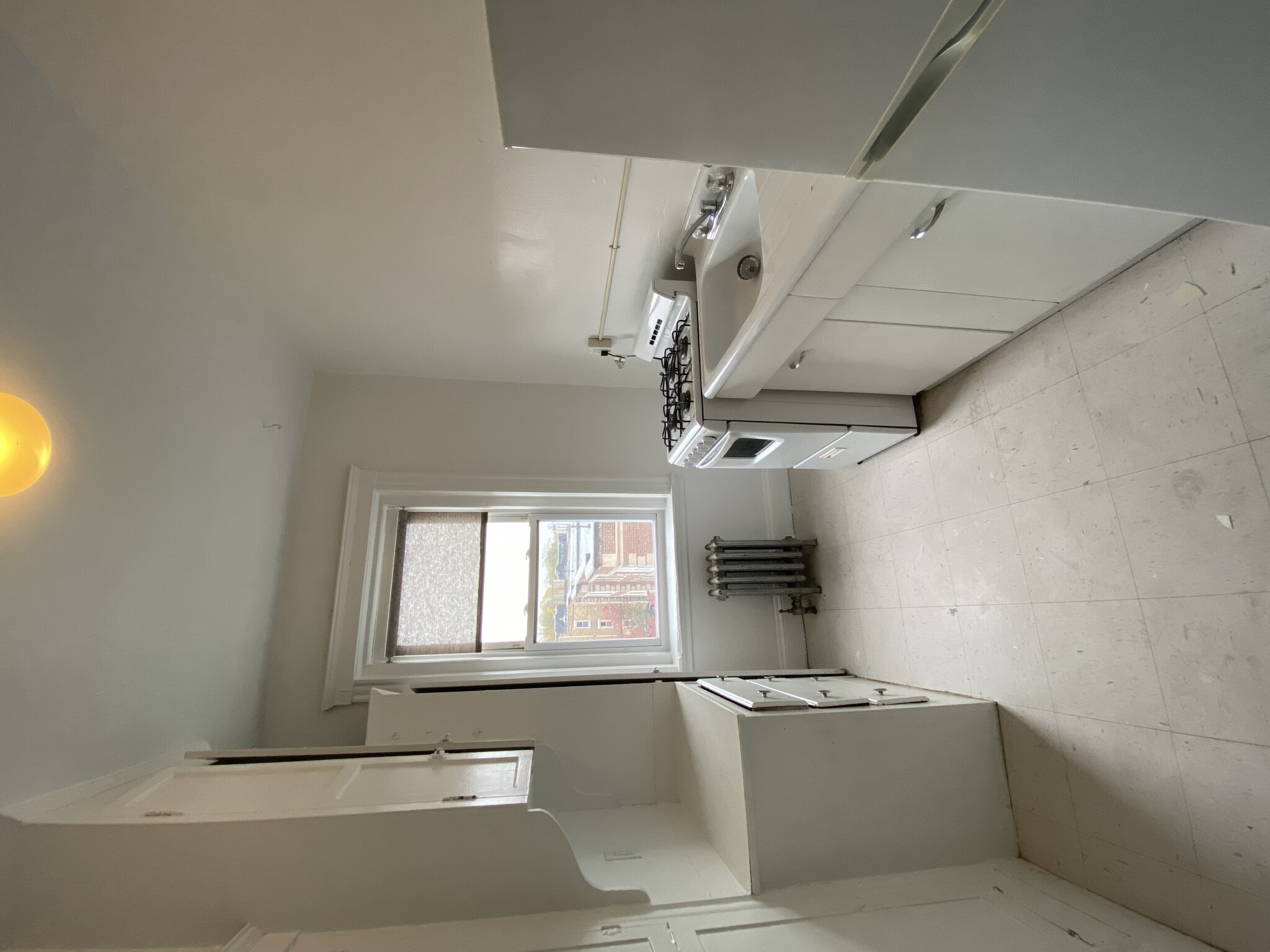1 bed, 1 bath apartment for rent at 66 Chiswick Rd Unit 16, Brighton — photo 8 of 10