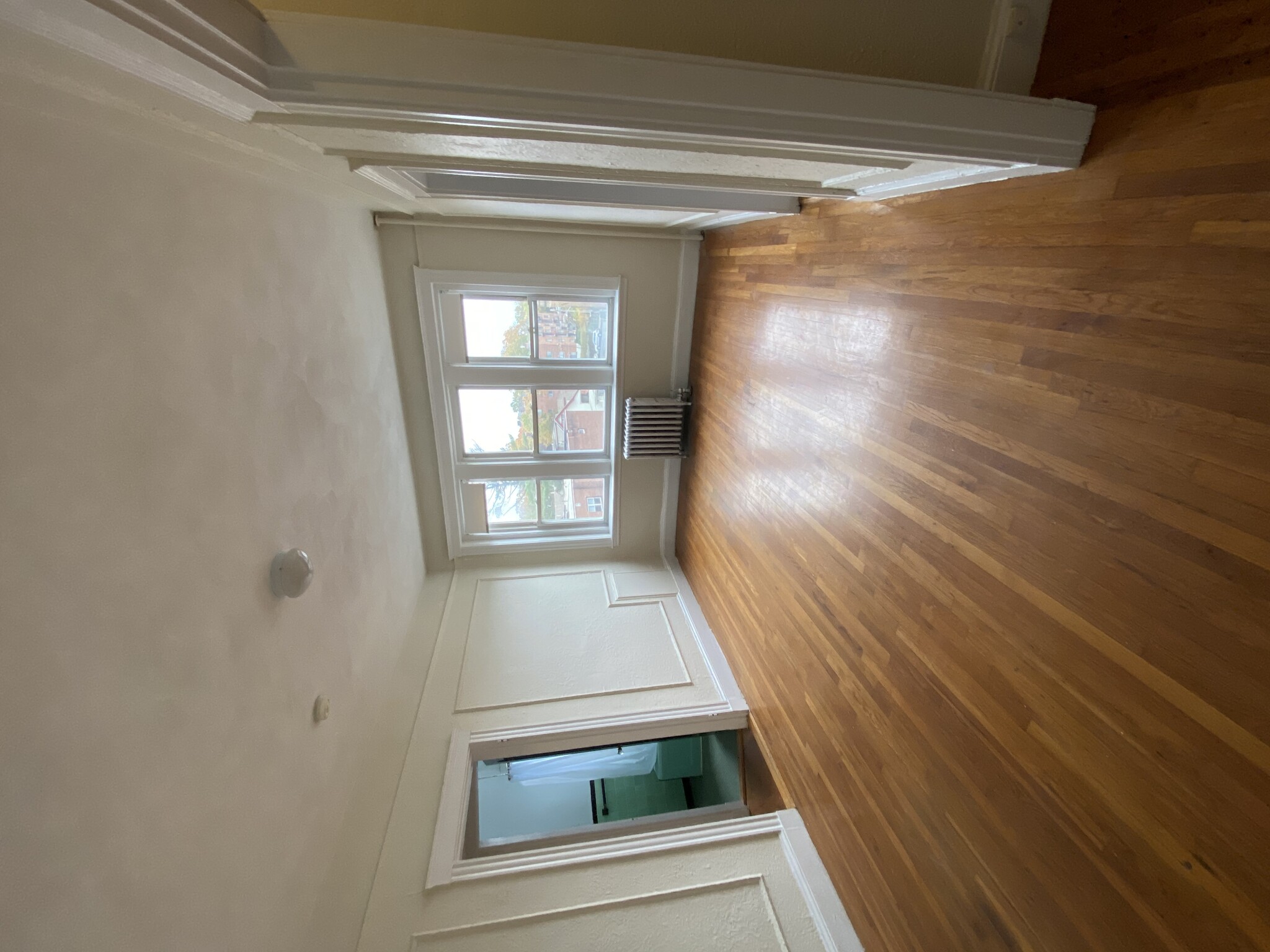 1 bed, 1 bath apartment for rent at 66 Chiswick Rd Unit 16, Brighton — photo 6 of 10