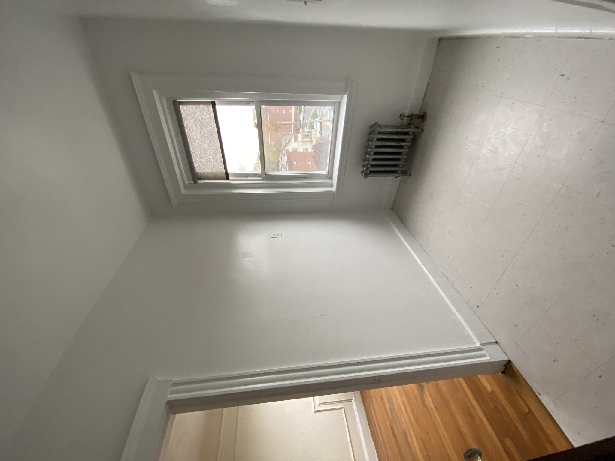 1 bed, 1 bath apartment for rent at 66 Chiswick Rd Unit 16, Brighton — photo 9 of 10