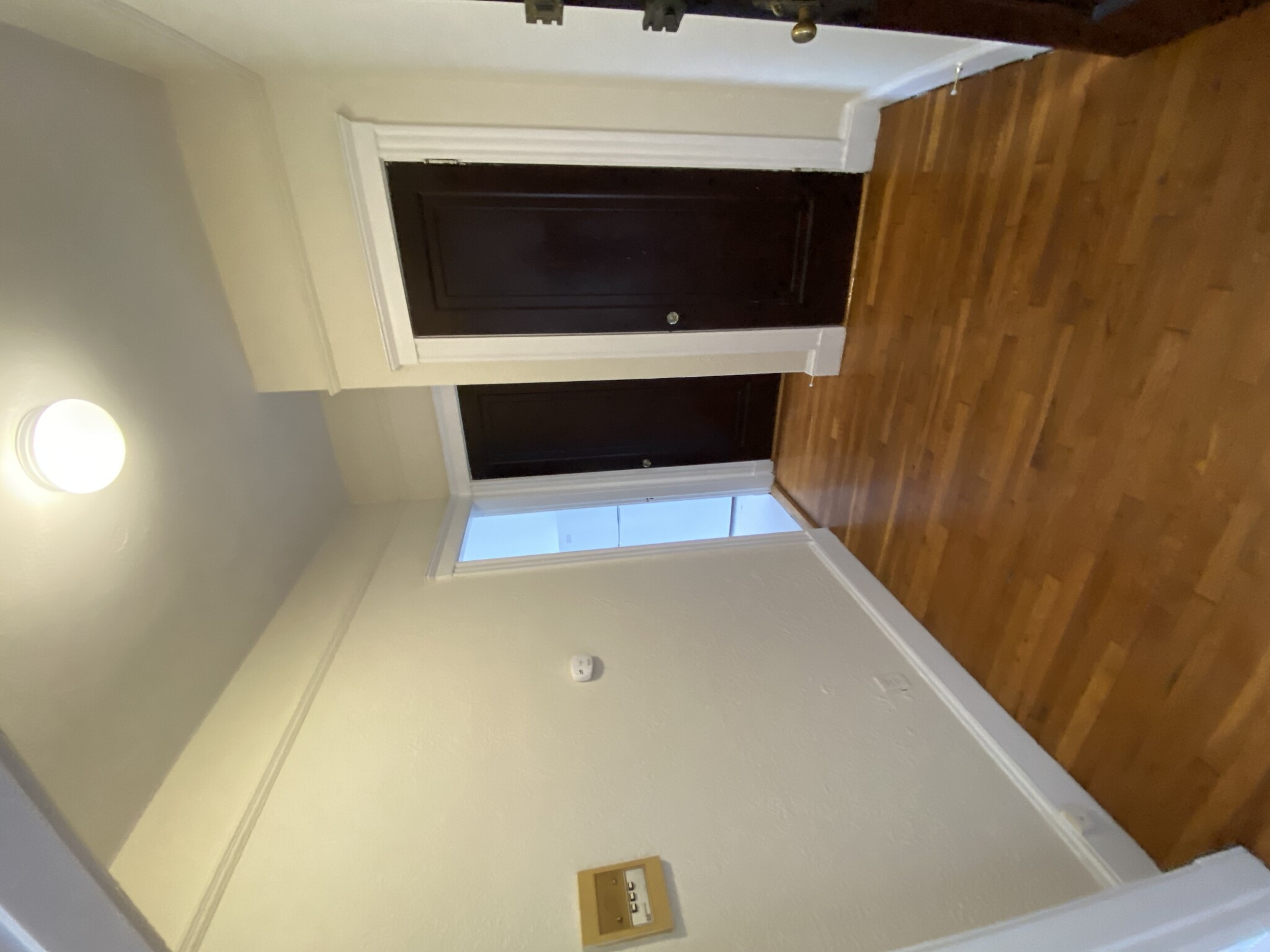 1 bed, 1 bath apartment for rent at 66 Chiswick Rd Unit 16, Brighton — photo 5 of 10