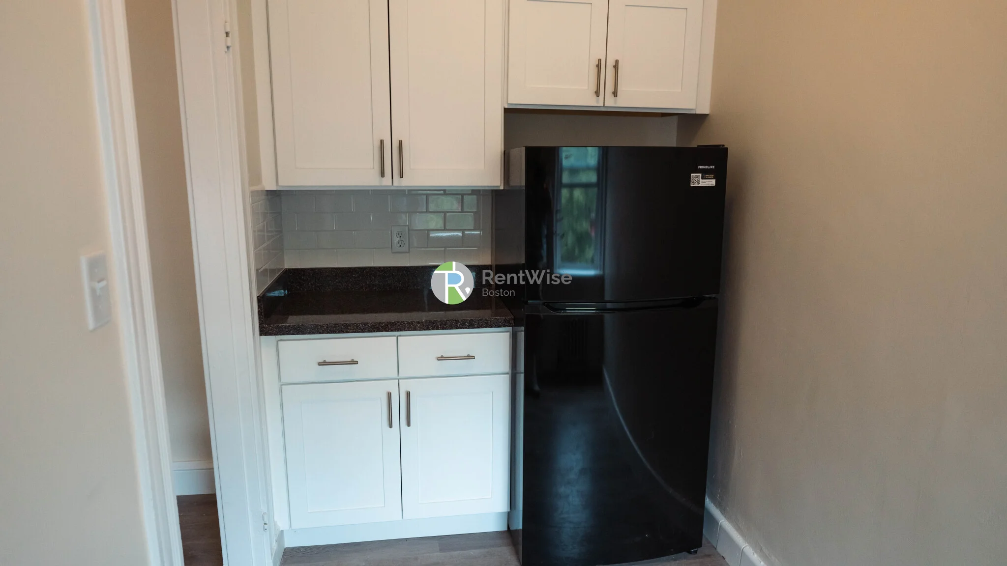 Studio bed, 1 bath apartment for rent at 66 Chiswick Rd Unit 20, Brighton — photo 5 of 13