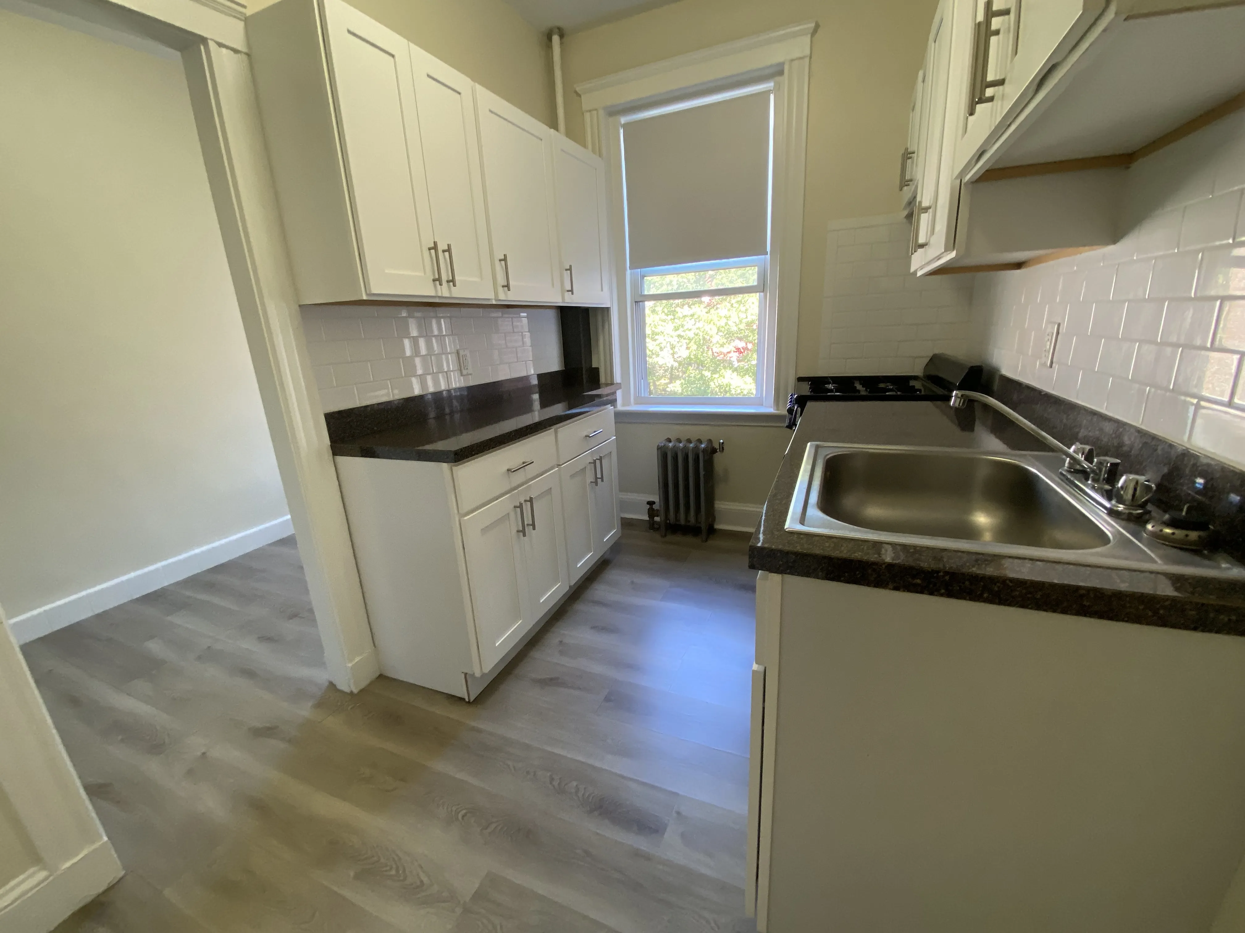 1 bed, 1 bath apartment for rent at 66 Chiswick Rd Unit 21, Brighton — photo 4 of 18